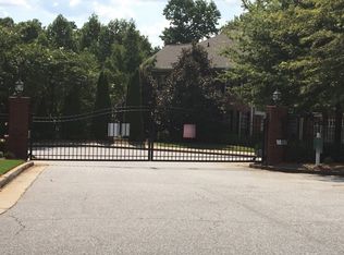 5457 Glenridge Vw, Sandy Springs, GA 30342