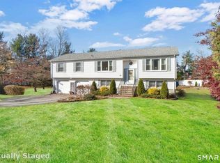 15 Don Mar Court, North Haven, CT 06473