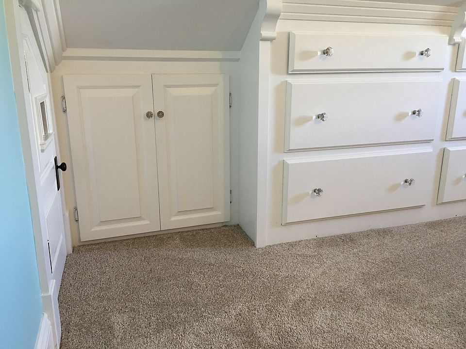 Beautiful built in storage