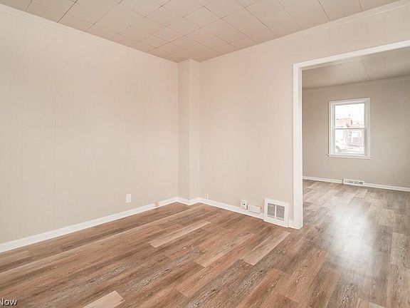 4th image of 21390 Ball Ave #1