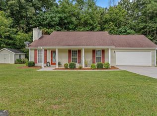 113 Leguin Ln, Locust Grove, GA 30248