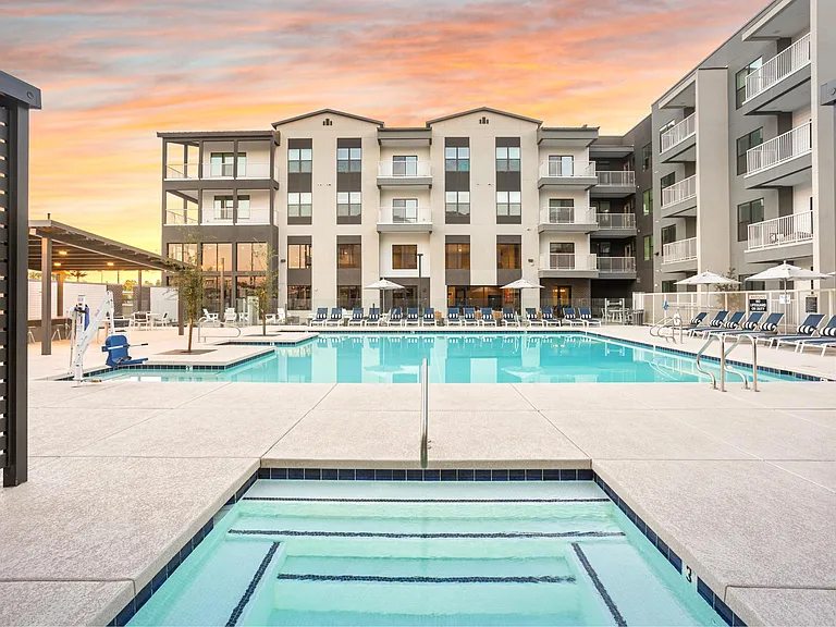Alta Rise — Photo 23