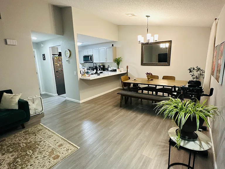 1800 Edmond St #261 — Photo 6