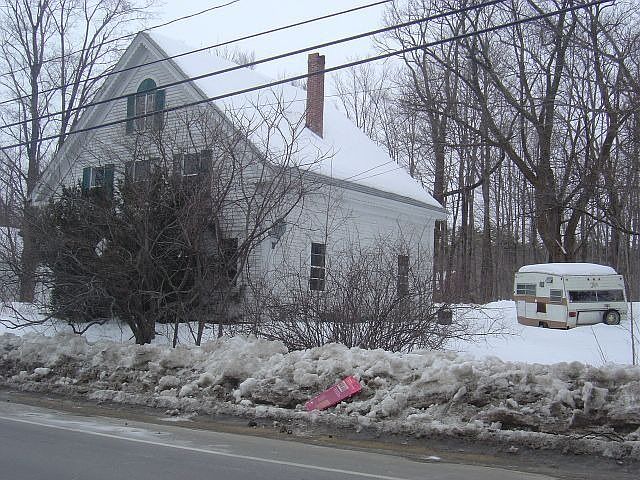 2nd image of 210 1st Nh Tpke