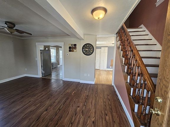 3rd image of 14 Chestnut Ave #2
