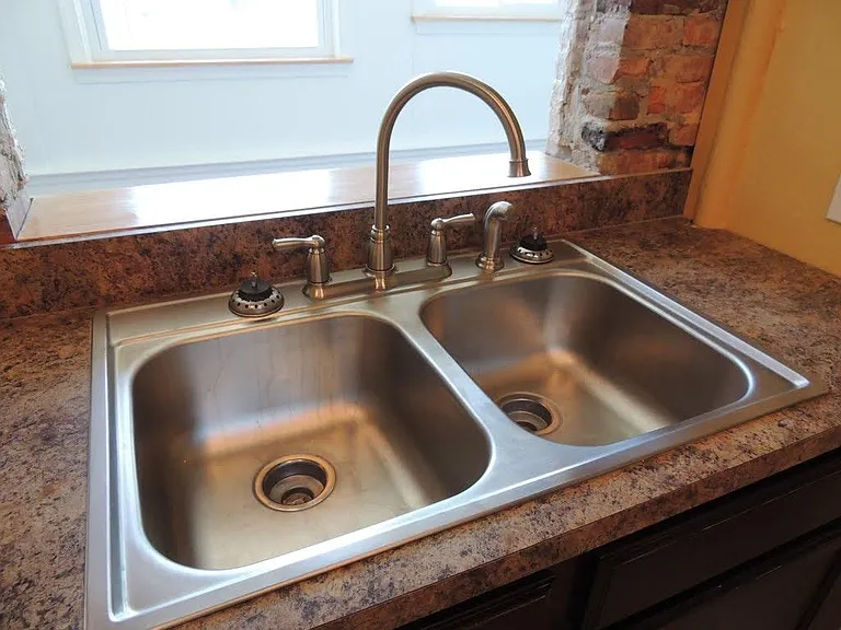 331 E University Pkwy #2 — Photo 33