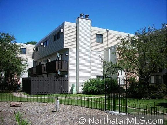 5th image of 7126 72nd Ln N APT 262