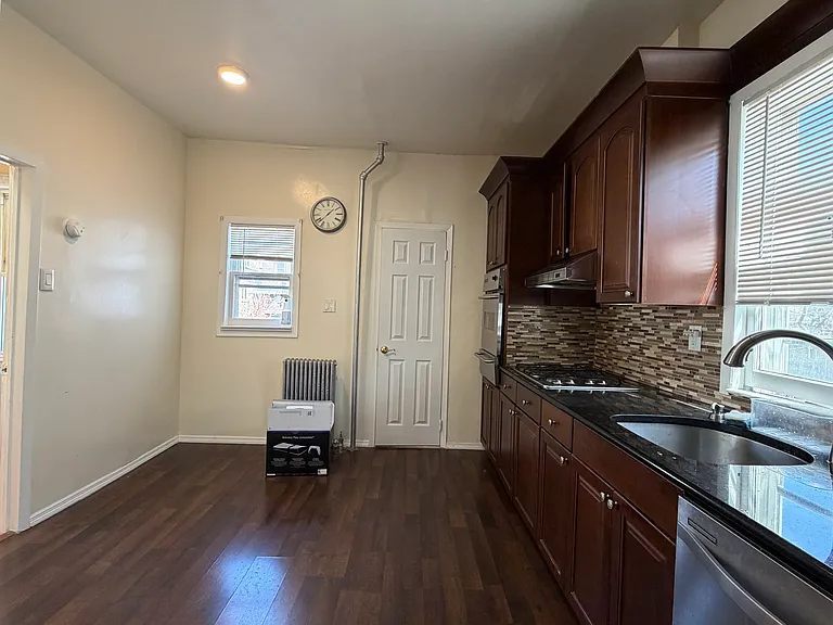 59 Adams Ave #1 — Photo 3