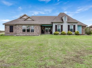 3306 Trahan Rd, New Iberia, LA 70563