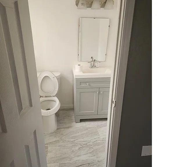 815 Bell Dr — Photo 7