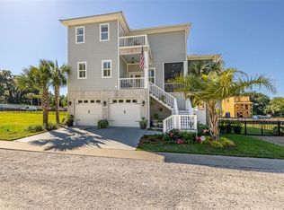 135 Mohr Club Dr, Darien, GA 31305