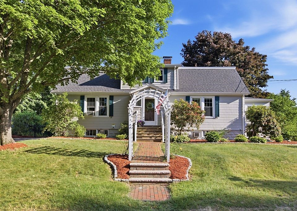 1st image of 79 Orange St