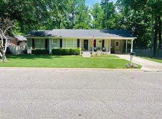4332 Mountaindale Rd, Birmingham, AL 35213