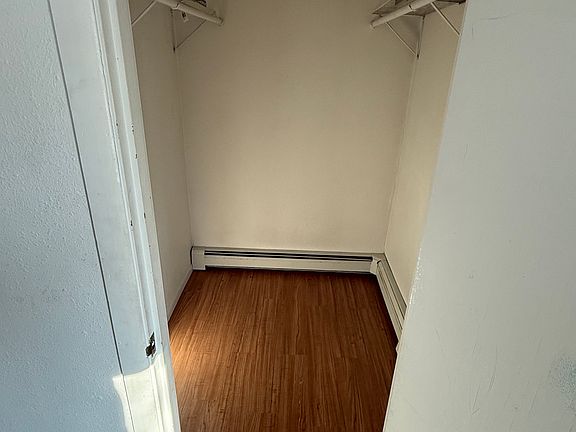 4th image of 108 Ina St #2