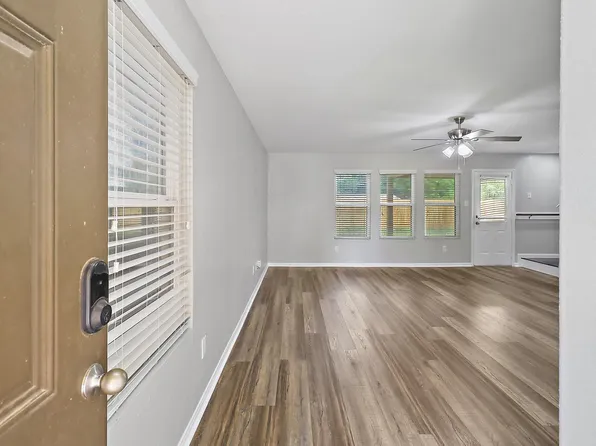 15607 Sheldon Ridge Way, Houston, TX 77044