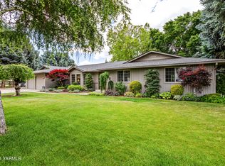 3012 S 79th Ave, Yakima, WA 98903