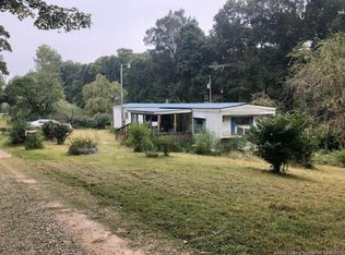 6040 W Gibson Ln, Taswell, IN 47175