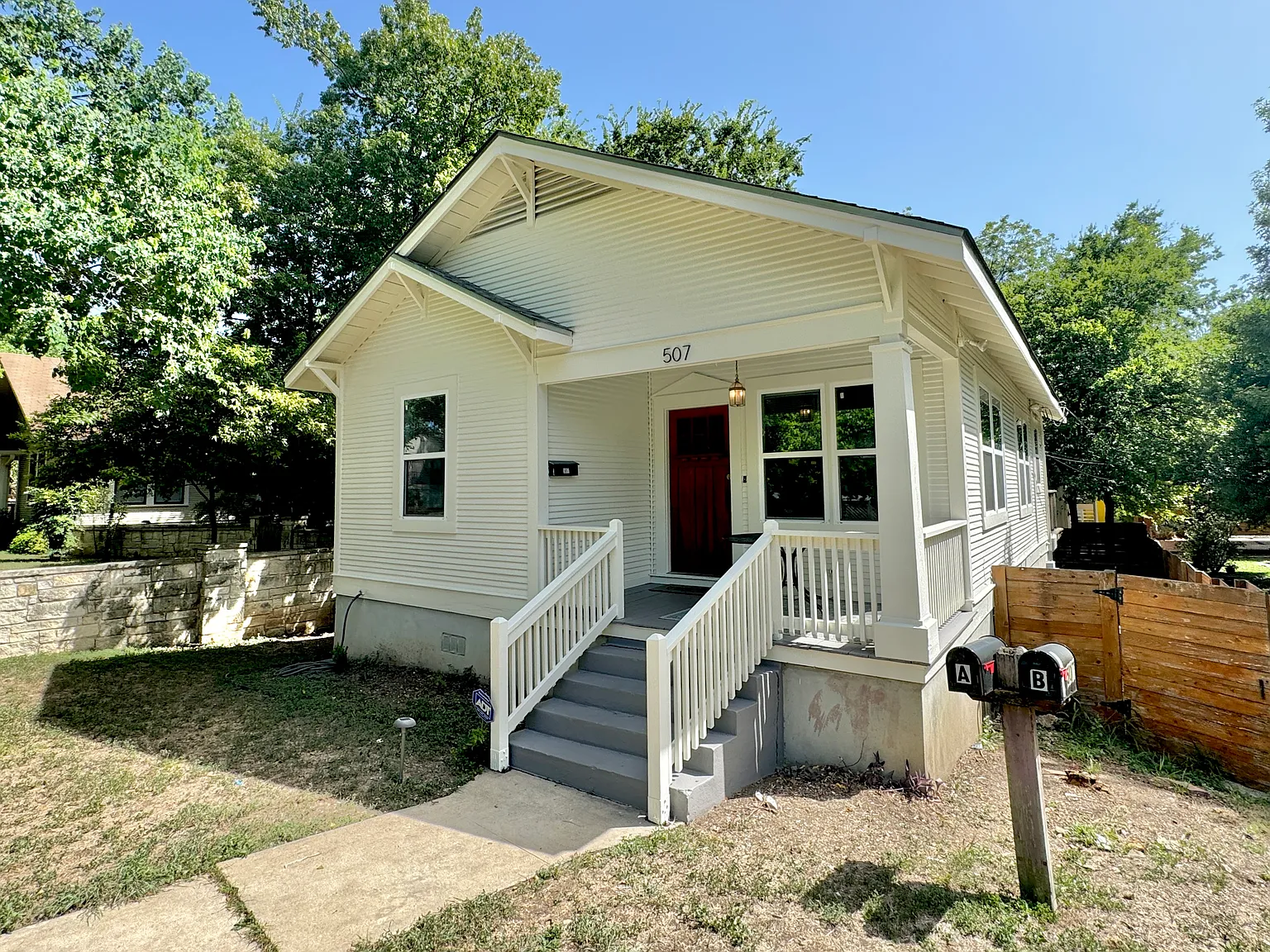 3 bed, 2210 sqft, $3,795 — Photo 1