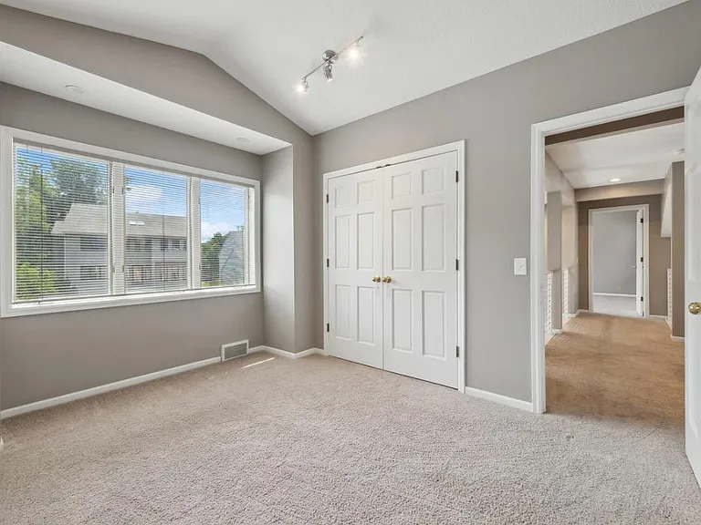 8706 Walton Pond Cir — Photo 18