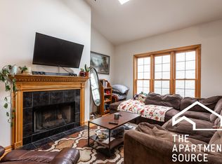 1465 W Cortez St APT 3S, Chicago, IL 60642