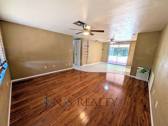 4th image of 5547 Oceanic Rd