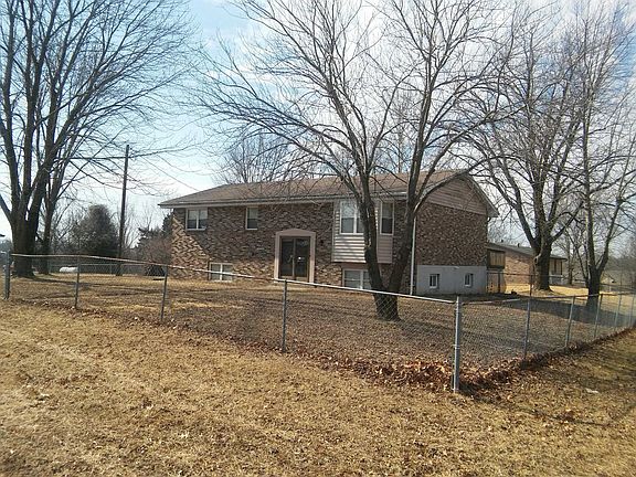 3rd image of 1132 Northview Dr