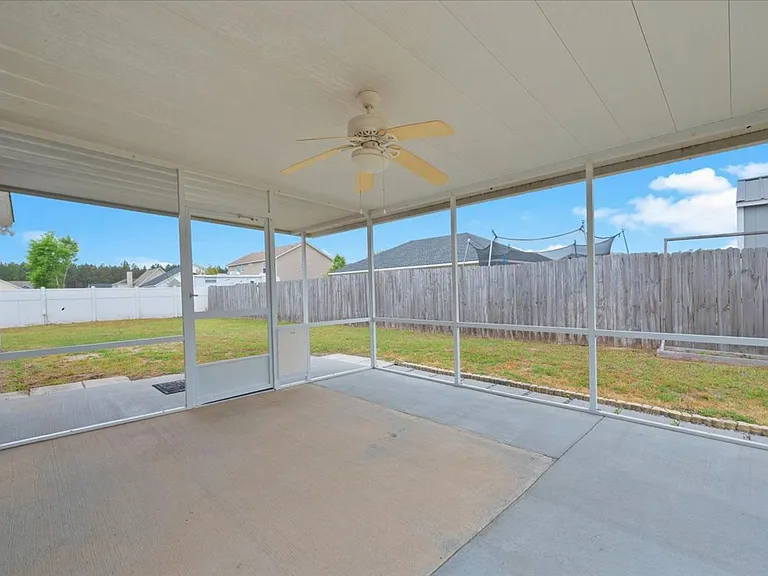 102 Old Mill Rd — Photo 38