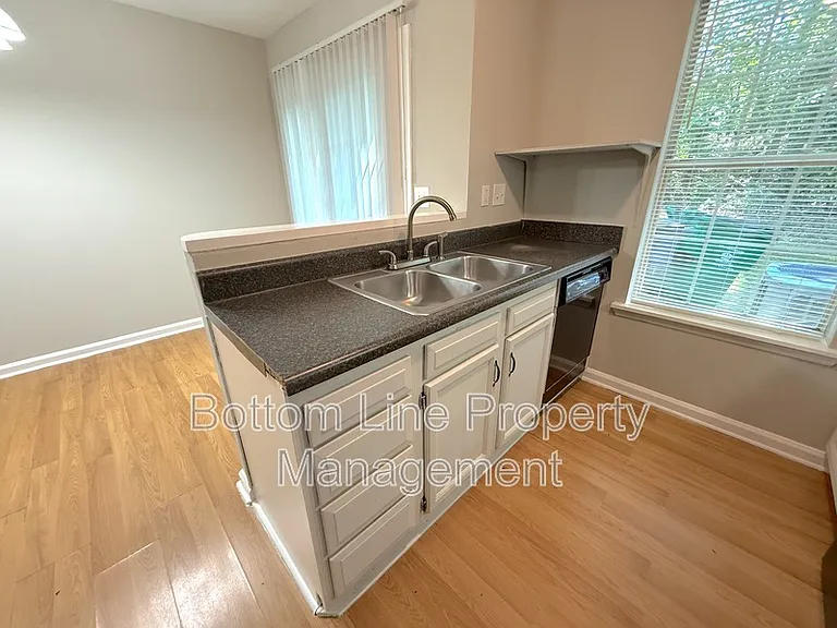 6326 Windsor Gate Ln — Photo 7