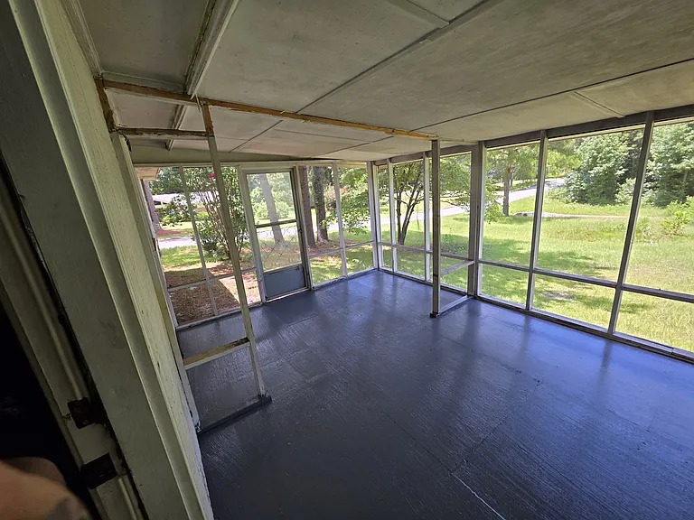 5507 Russell Ave — Photo 6