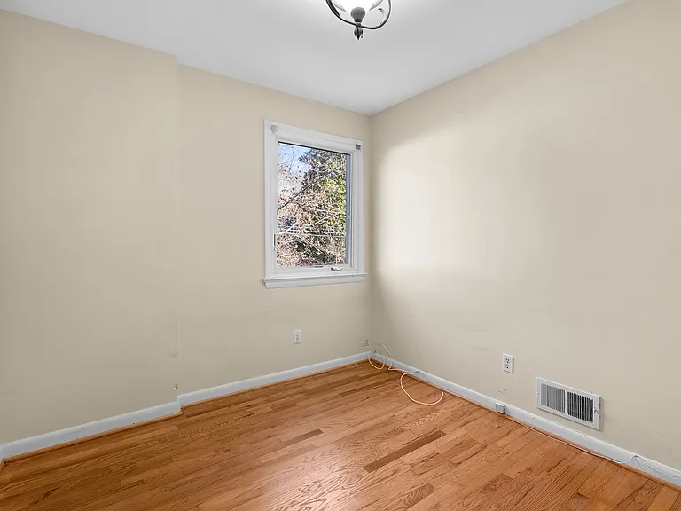 3638 Alton Pl NW — Photo 27