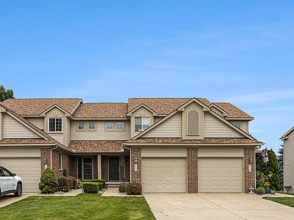 2nd image of 7124 Magnolia Ln