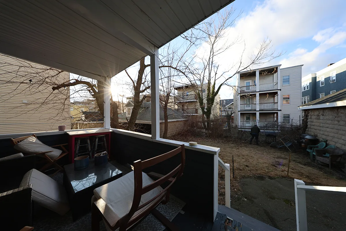 Building Photo - 57 Riverdale St #1