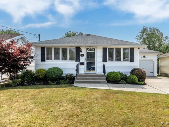 267 Dean Rd, Depew, NY 14043