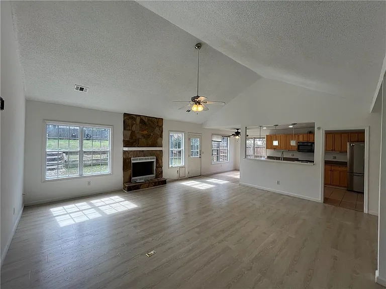 54 Oxford Brook Way — Photo 10