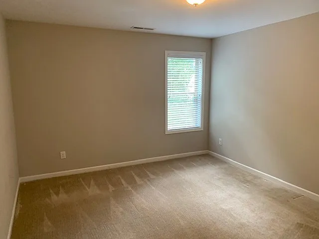 1100 Broadcreek Dr — Photo 16