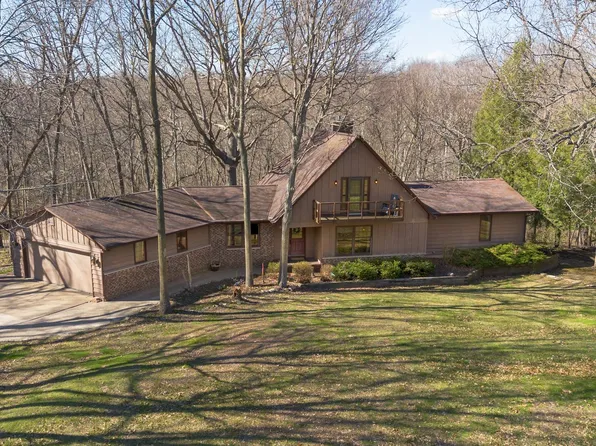 1935 Deerfield Rd, Princeton, IL 61356