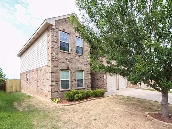 2nd image of 937 Jodie Dr