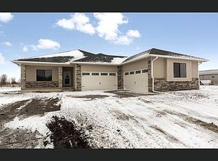 25367 278th Pl, Dallas Center, IA 50063