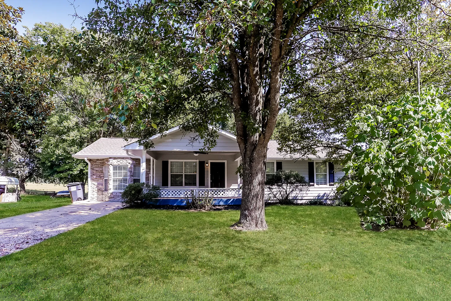 36 Milam Cir photo 1