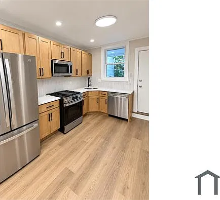 3 bed, $2,100 — Photo 2