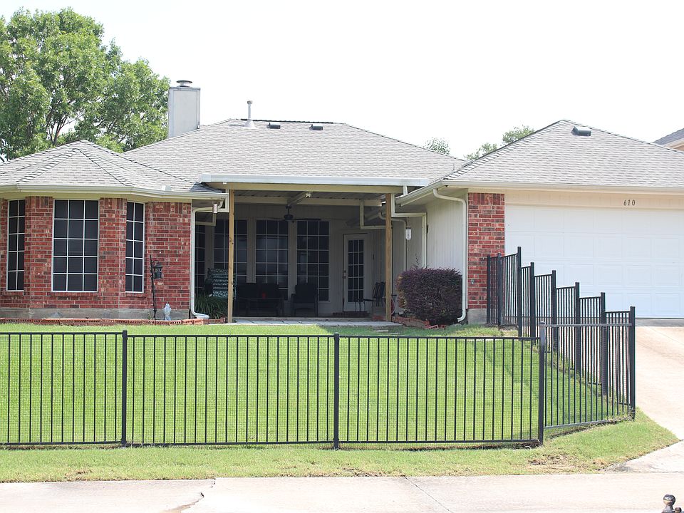 1st image of 610 Big Oak Ct
