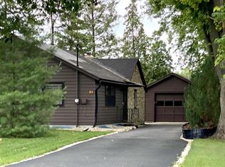 829 W Main St, Palmyra, WI 53156