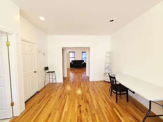 Rented by The Encore Property Group | media 3