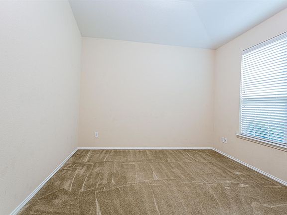 2nd image of 120 Vallecito Dr