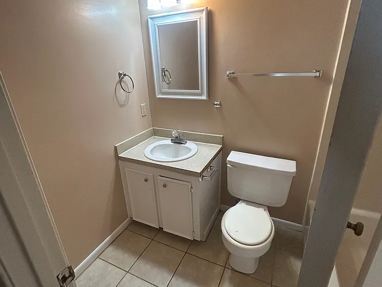 5401 Laccasine Dr #A — Photo 10