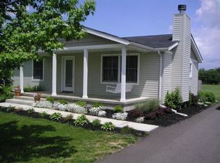 7583 Gale Rd SW, Hebron, OH 43025