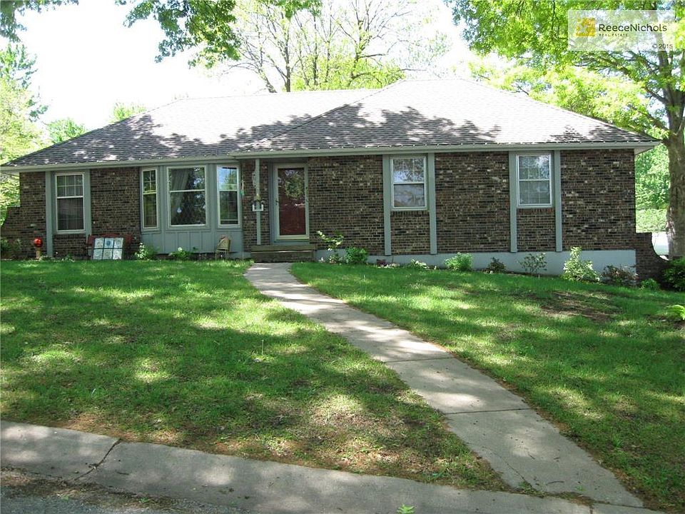 Nice raised ranch on spacious corner lot and a quite neighborhood