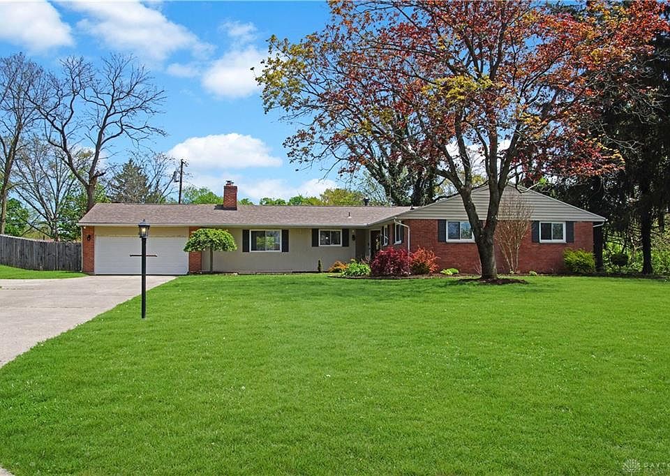 1st image of 5572 Hugh Dr