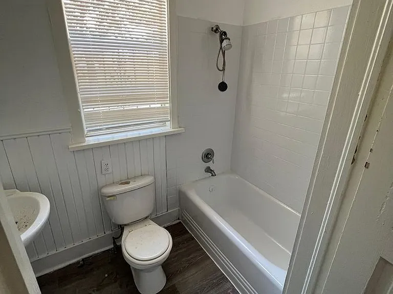 4125 Highland Ave — Photo 3