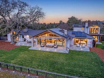 1390 Westridge Dr, Portola Valley, CA, 94028